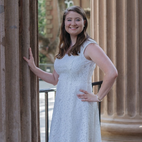 Meet your Posher, Mary! - Picture 1 of 5